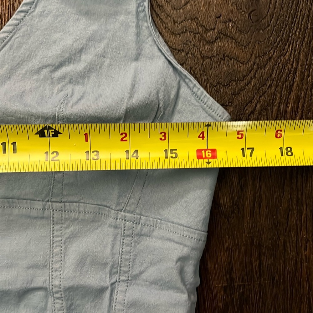 UO Sari Seamed Linen-Blend Halter Vest Top - Picture 5 of 6